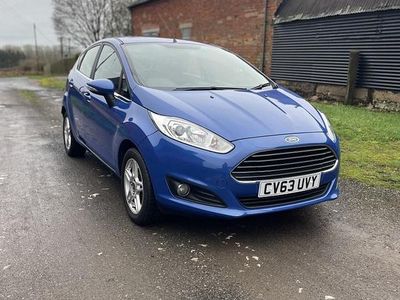 Used Ford Fiesta Zetec 82 HP (60 kW) 2013 Blue Hatchback