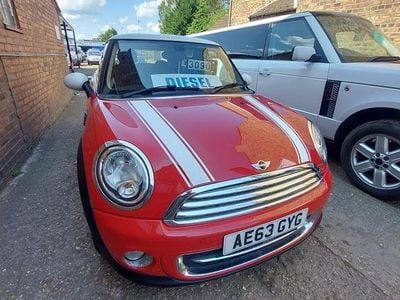 Red Used 2013 Mini Cooper D Hatch Hatchback | £3,090 (Good price)