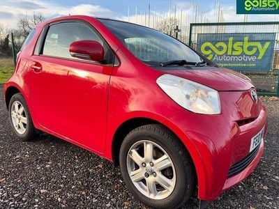 Red Used 2010 Toyota iQ Hatchback | £2,795 (Fair price)