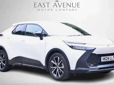 Second-hand Toyota C-HR Design 140 CP (102 kW) 2026 SUV