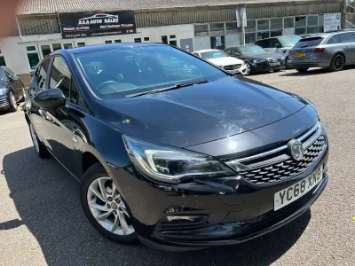 Used Vauxhall Astra S 150 HP (110 kW) 2018 Black Hatchback