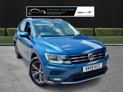 Używany VW Tiguan Allspace SE 150 KM (110 kW) 2019 Niebieski SUV