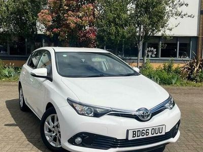Usado Toyota Auris Business Edition 2016