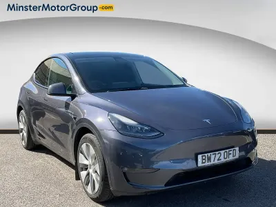 Begagnad Tesla Model Y Long Range AWD 378 kW (514 HK) 2023 Grå SUV
