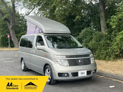 Used Nissan Elgrand 2004 Silver MPV