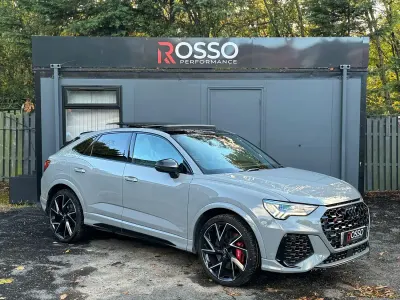 Usado Audi RS Q3 Sportback Advanced 400 CV (294 kW) 2020 Gris SUV