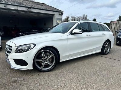 Używany Mercedes C220 AMG line 2018 Biały Kombi