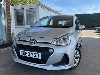 Used Hyundai i10 SE 87 HP (63 kW) 2018 Silver Hatchback