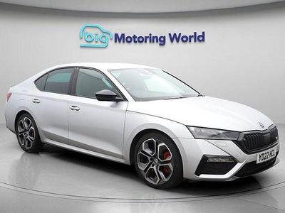 Begagnad Skoda Octavia vRS 245 HK (180 kW) 2022 Silver Halvkombi