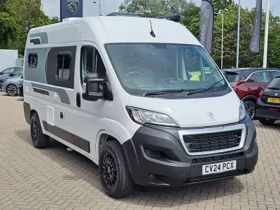 Used Peugeot Boxer Premium 140 HP (102 kW) 2024 White Van
