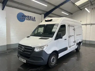 Used Mercedes Sprinter Progressive 170 HP (125 kW) 2022 White Van