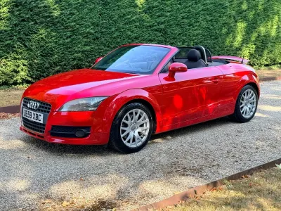 Used Audi TT 160 HP (117 kW) 2010 Red Coupe