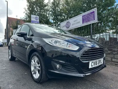 Used Ford Fiesta Zetec 75 HP (55 kW) 2016 Black Hatchback
