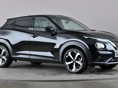 Gebraucht Nissan Juke Tekna 114 PS (83 kW) 2023 Schwarz SUV