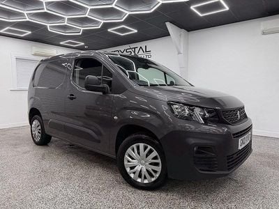 Grey Used 2021 Peugeot Partner MPV | £13,995 (Expensive)