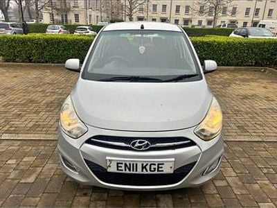 Used Hyundai i10 Active 86 HP (63 kW) 2011 Silver Hatchback
