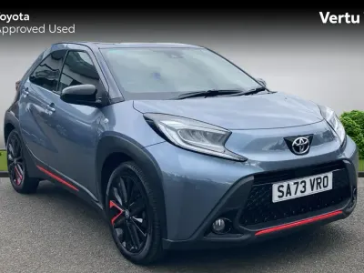 Used Toyota Aygo X 72 HP (52 kW) 2023 Undercover grey bitone (metallic paint) SUV