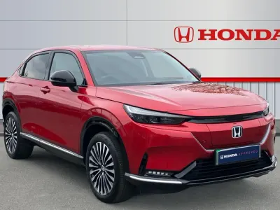 Usado Honda e Elegance 150 kW (204 HP) 2024 Citadino