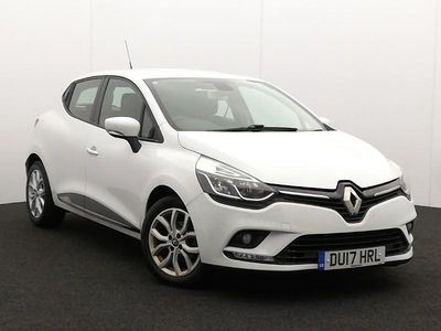 White Used 2017 Renault Clio IV Dynamique Hatchback | £6,498 (Fair price)