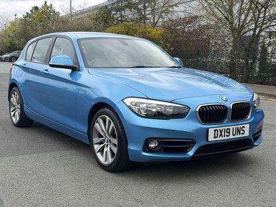 Used BMW 118 Sport Line 136 HP (100 kW) 2019 Blue Hatchback