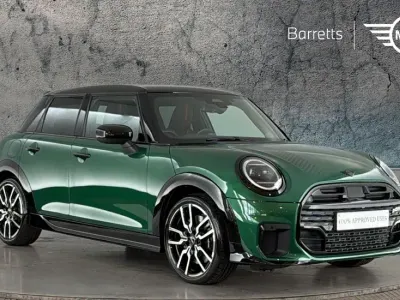 Used Mini Cooper S Hatch 201 HP (147 kW) 2024 Green Hatchback