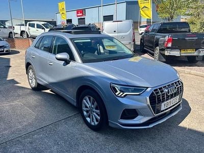 Begagnad Audi Q3 Sport 150 HK (110 kW) 2019 Silver SUV