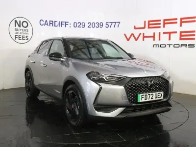 Begagnad DS Automobiles DS3 Crossback Performance Line Plus 15 HK (11 kW) 2023 Grå SUV