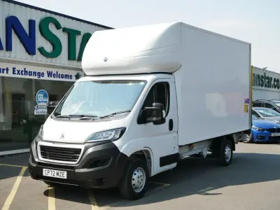 Used Peugeot Boxer 140 HP (102 kW) 2023 White Van