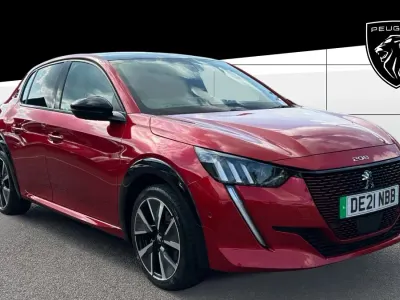 Second-hand Peugeot e-208 Premium 100 kW (136 CP) 2021 Roșu Hatchback