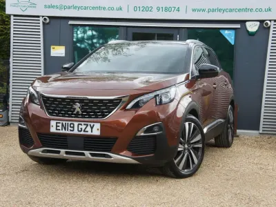 Używany Peugeot 3008 Premium 130 KM (95 kW) 2019 Brązowy SUV