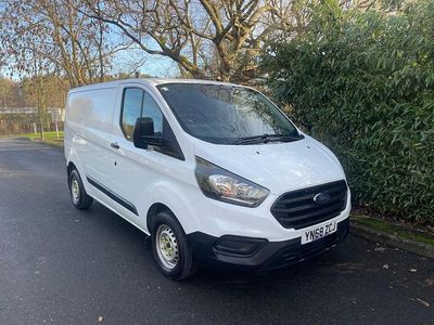 Used Ford Transit Custom 105 HP (77 kW) 2018 White Van