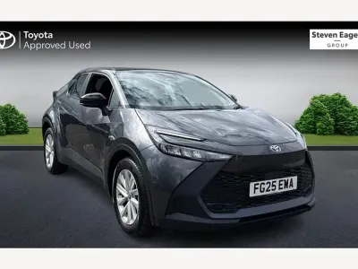 Used Toyota C-HR 140 HP (102 kW) 2025 Grey SUV