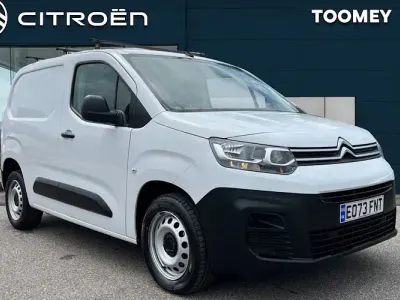 Used Citroën Berlingo 102 HP (75 kW) 2023 White MPV
