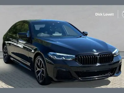 Begagnad BMW 530e M Sport 288 HK (211 kW) 2021 Svart Sedan