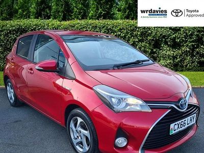 Used Toyota Yaris Hybrid 2016