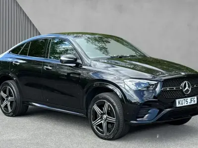 Begagnad Mercedes GLE450 AMG Urban 367 HK (269 kW) 2025 Svart Sportkupé
