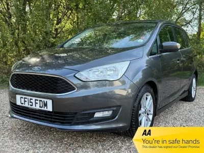Usado Ford Grand C-Max Zetec 120 HP (88 kW) 2015 Cinzento Monovolume