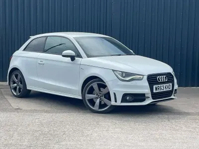 Used Audi A1 Black Edition 140 HP (102 kW) 2013 White Hatchback