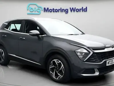 Usado Kia Sportage 150 HP (110 kW) 2023 Cinzento SUV