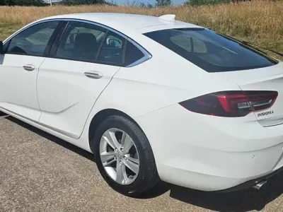 Used Vauxhall Insignia Sport 167 HP (122 kW) 2017 White Hatchback