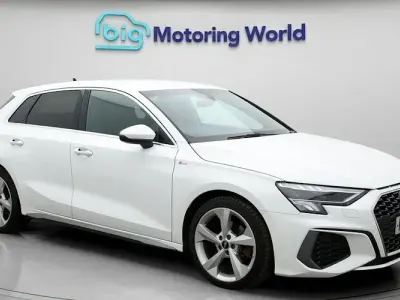 Begagnad Audi A3 Sportback S-Line 110 HK (80 kW) 2024 Halvkombi