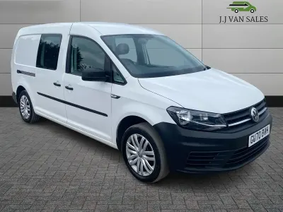 Used VW Caddy Maxi S 102 HP (75 kW) 2021 White MPV