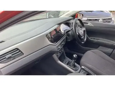 Used VW Polo SE 95 HP (69 kW) 2018 Orange Hatchback
