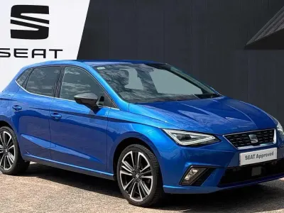 Used Seat Ibiza XCELLENCE Lux 108 HP (79 kW) 2023 Blue Hatchback