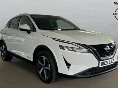Used Nissan Qashqai N-Connecta 190 HP (139 kW) 2024 White SUV
