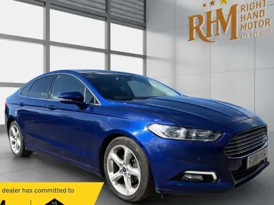 Used Ford Mondeo Titanium 210 HP (154 kW) 2017 Hatchback