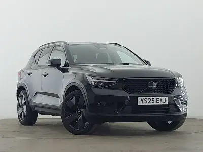 Used Volvo XC40 Plus 197 HP (144 kW) 2025 Black SUV