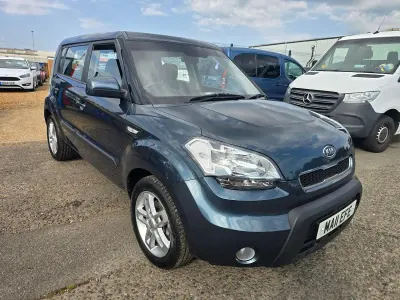Used Kia Soul 126 HP (92 kW) 2011 Blue SUV