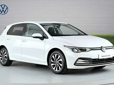 Used VW Golf VIII Active 147 HP (108 kW) 2022 White Hatchback