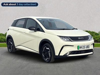 Used BYD Dolphin Active 69 kW (95 HP) 2025 White Hatchback